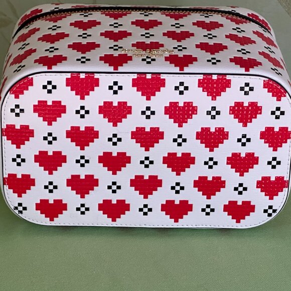 KATE SPADE DEVIN PIXEL HEARTS VANITY KIT MAKE-UP/TOILETRY CASE:NWT HEARTS - Picture 12 of 16
